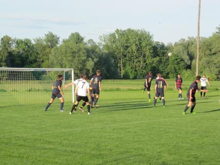 Nogometna tekma NK Teleing - KMN Old Boys MS, maj 2014 10